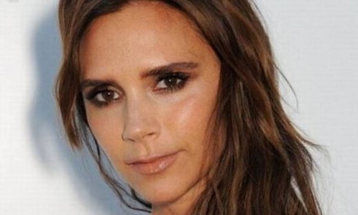 Επιτέλους: Η Victoria Beckham όπως πραγματικά δεν την έχουμε ξαναδεί!