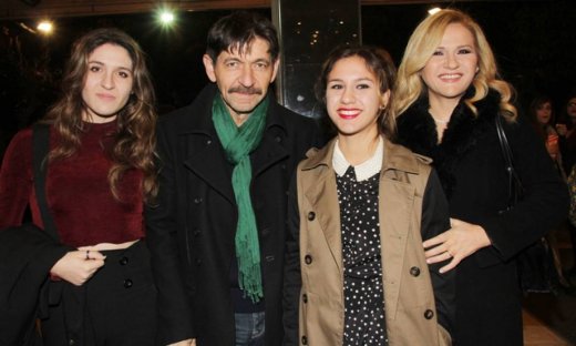 Μπέσυ Μάλφα: «Με αγχώνει που οι κόρες μου έχουν κλίση στην υποκριτική»