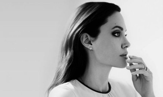 Δε θα το πιστέψετε, αλλά η Angelina Jolie έκανε την εμφάνιση της χρονιάς.