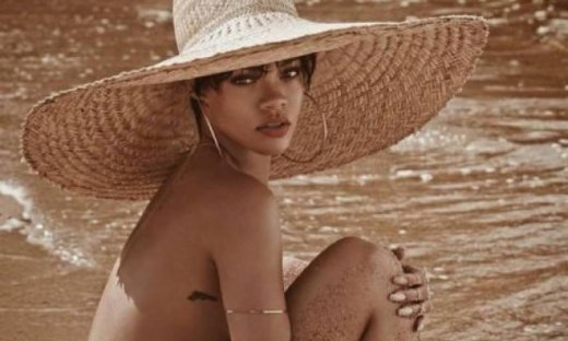 Rihanna εσύ; Η εμφάνιση της σταρ που δεν περιμέναμε ποτέ