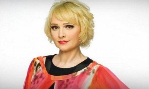 Νίκη Παλληκαράκη: «Η ζωή μου είναι το θέατρο»