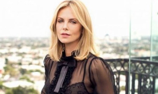 Ψυχραιμία: Oι φωτογραφίες που θα κάνουν τη Charlize Theron έξαλλη