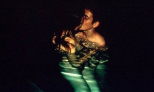 Σεξ στο νερό: Οι 4 λόγοι που πρέπει να πεις «όχι»