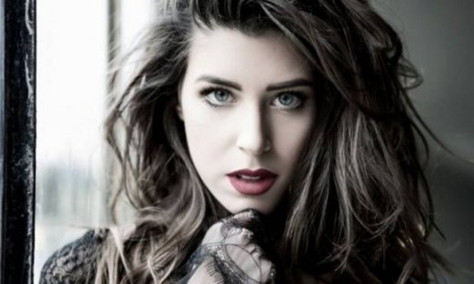 Demy:  Αυτά τα στοιχεία πρέπει να έχει ένας άνδρας για να την κερδίσει!