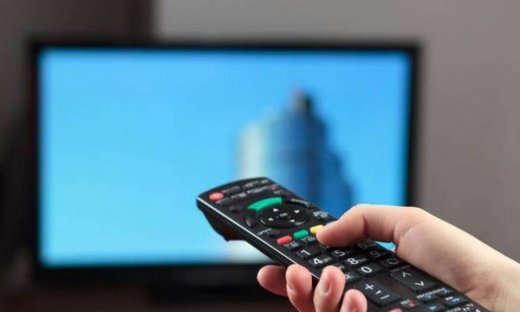 ΕΣΡ: Αυτεπάγγελτη έρευνα για την προπαγάνδα των καναλιών στην κάλυψη του δημοψηφίσματος