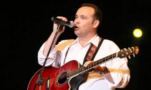 Κώστας Μακεδόνας: «Προσπαθώ να ζω σαν να είναι η τελευταία μου μέρα»