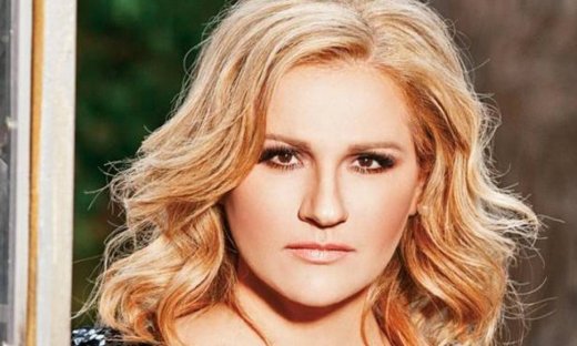 Δείτε τη σέξι κόρη της Μπέσσυς Μάλφα