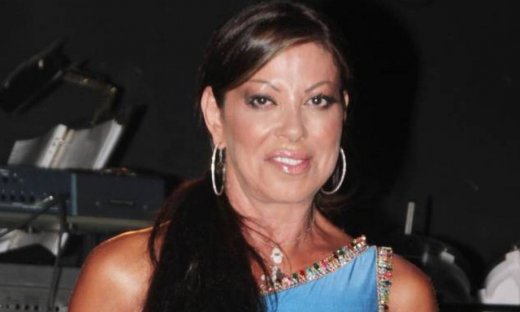 Άντζελα Δημητρίου: Δείτε την με μαγιό και δίχως ρετούς