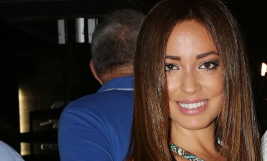 Έλλη Παπαγγελή: «Έχω βρεθεί σεξουαλικά με 8 άνδρες»