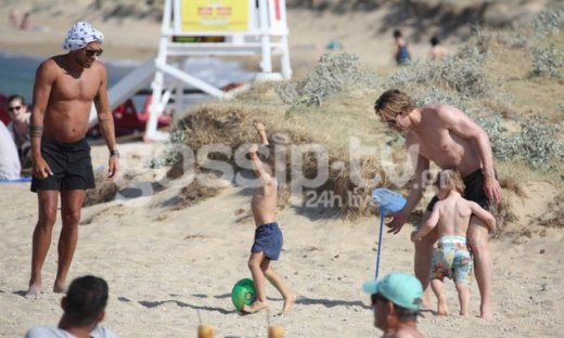 Στην Μύκονο John Heitinga και Boudewijn Zenden