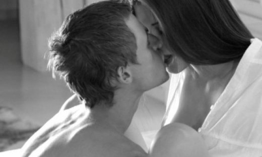 Πώς θα καταλάβεις ότι τρελαίνεται για το σεξ σας... αλλά δε θέλει μόνο αυτό!