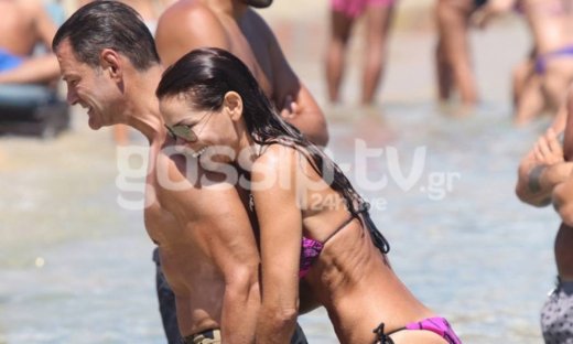 Έλλη Αγγελιδάκη: Στη Μύκονο με το σύζυγο της