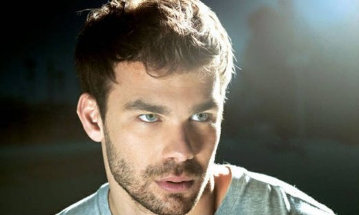 Γιώργος Σαμπάνης: «Η κοπέλα μου θα πρέπει να με αγαπήσει γι' αυτό που είμαι»