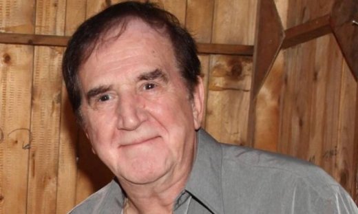 Γιώργος Κωνσταντίνου: «Η τηλεόραση σε κάνει σταρ από τη μια βραδιά στην άλλη»