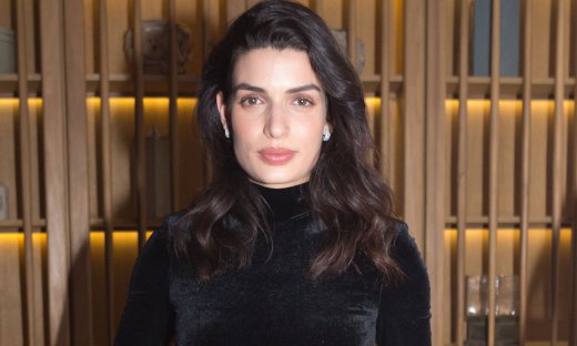 Η Σωτηροπούλου μας συστήνει την μαμά της