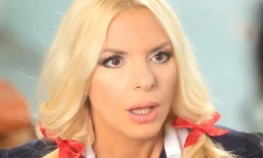 Το απολαυστικό τρέιλερ της Αννίτας Πάνια!