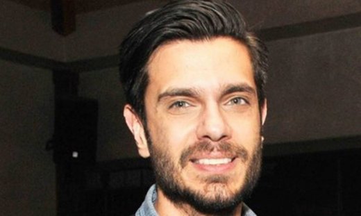 Θα πάθετε πλάκα με το νέο look του Μύρωνα Στρατή (φωτό)