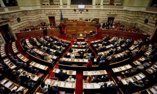 Κύριοι βουλευτές, σήμερα ψηφίζετε για την Πατρίδα και τα παιδιά σας