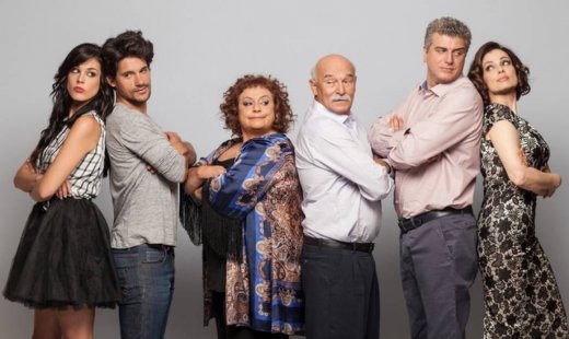 Μην αρχίζεις τη μουρμούρα: Ο Μηνάς στο νοσοκομείο!