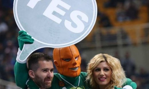 Το βίντεο της πρότασης γάμου στο ΟΑΚΑ! (video)