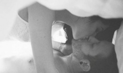 5 δοκιμασμένοι τρόποι για να τον κάνεις να σε θέλει σαν τρελός