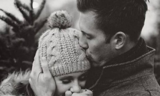 Όταν ένας άντρας ερωτεύεται: Αυτά είναι τα βασικά σημάδια για να το καταλάβεις