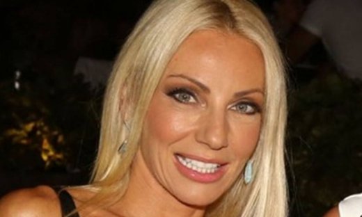 Οι ευχές της Έλενας Τσαβαλιά για το 2016