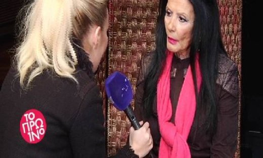 Κρατηθείτε! Η Ζωζώ Σαπουντζάκη αποκαλύπτει πρώτη φορά το «δράμα» με την ηλικία της!