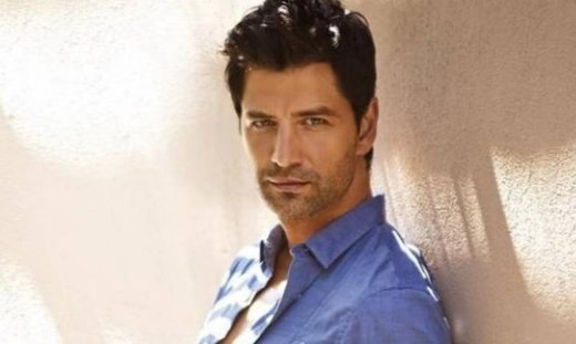 Γενέθλια για τον Σάκη Ρουβά - Πόσο χρονών γίνεται;