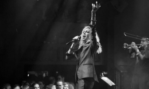 Δείτε ποιοι διασκέδασαν στην Άννα Βίσση