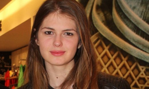 Αμαλία Κωστοπούλου:Το άλμπουμ των παιδικών χρόνων για τα γενέθλια της αδελφής της και το μήνυμά της