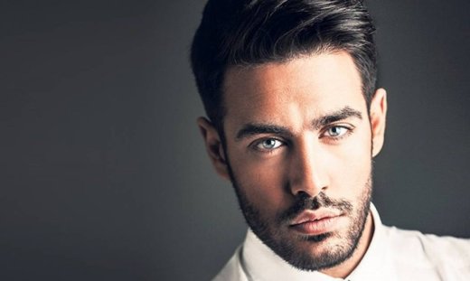 Κώστας Μαρτάκης: «Εχω ερωτευτεί, έχω πέσει στα πατώματα, είμαι βούτυρο…»