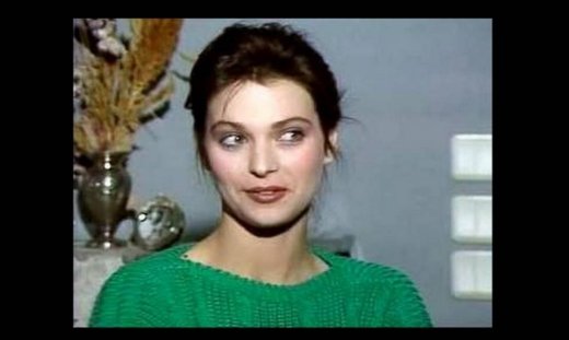 Η κοπέλα του Τίμου Δράκου άφησε την καριέρα της για να κάνει οικογένεια