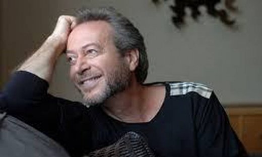 Γρηγόρης Βαλτινός: «Πρέπει να έχεις και μια επαφή με το τηλεοπτικό κοινό»