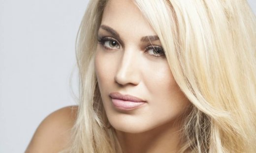 Η Κωνσταντίνα Σπυροπούλου υποδέχεται τους…