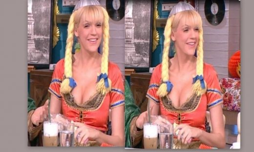 Σάσα Σταμάτη: «Μας πέταξε τα μάτια έξω» με το βαθύ ντεκολτέ της