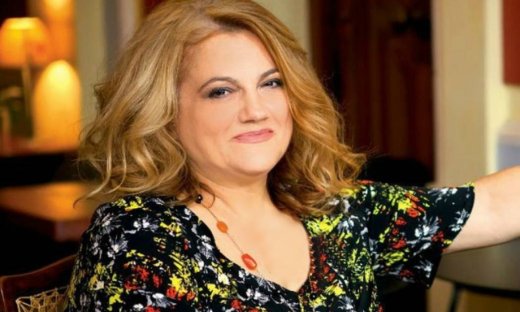 Ελένη Καστάνη: «Να χωρίζει μια γυναίκα όταν πραγματικά αντιμετωπίζει πολύ σοβαρά προβλήματα»