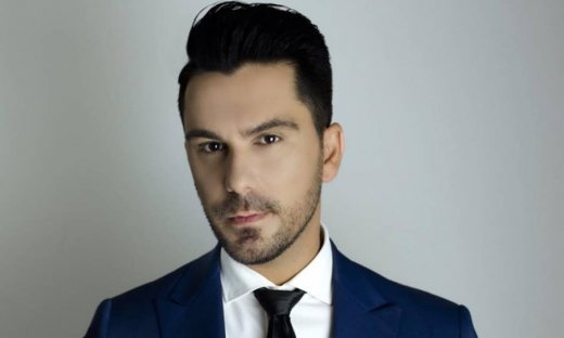 Θανάσης Βασιλάκος: Το αδιαχώρητο σε κάθε του live