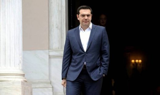 Μέτρα, ανασχηματισμός και στο βάθος... εκλογές