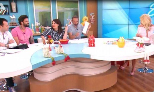 Συνεργάτης της Ελένης είναι ερείπιο και του έδωσε άδεια