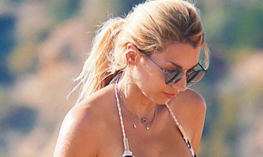 Kωνσταντίνα Σπυροπούλου: Η πρώτη φωτογραφία της με μαγιό για φέτος - Έτσι είναι το κορμί της