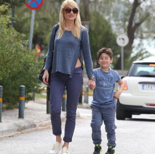 Μαμά και γιος παντού μαζί