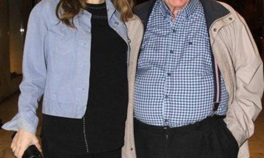 Έξοδος σε αθηναϊκή θεατρική πρεμιέρα, πριν την τελική ευθεία για να γίνουν γονείς!