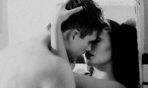 6 βασικά σημάδια που μαρτυρούν ότι κάνει καλό σεξ