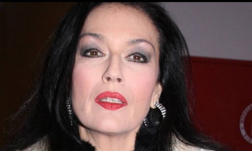 Ελένη Φιλίνη: «Δεν μπορείς να επιβιώσεις από το θέατρο αυτή τη στιγμή»