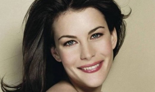 «Έλιωσε» το Instagram με τις φωτογραφίες που κοινοποίησε η Liv Tyler