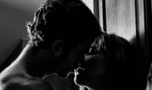 9 άντρες αποκαλύπτουν το πιο ερεθιστικό πράγμα που τους έχουν κάνει στο σεξ