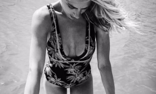 Κόλαση η Ντορέττα Παπαδημητρίου με το αποκαλυπτικό της μαγιό