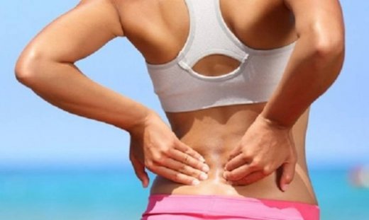 Πώς να αποφύγετε τους πόνους στη μέση κατά τους καλοκαιρινούς μήνες