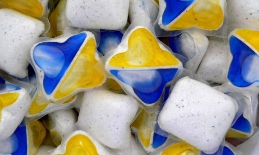 Ταμπλέτες πλυντηρίου: Οι κίνδυνοι για τα παιδιά